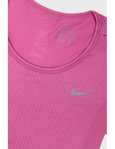 Nike W - Infinite tee est présent 